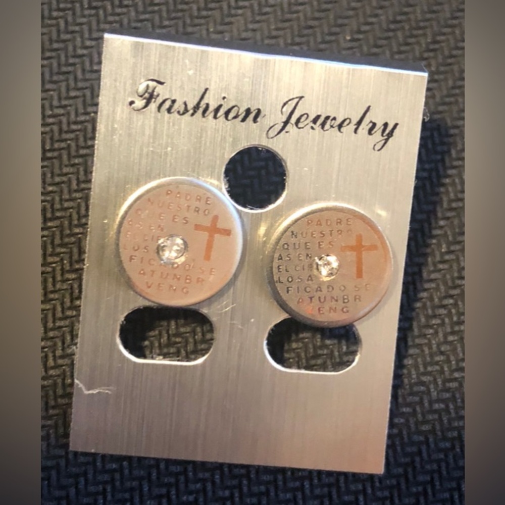 Religious Cross Stud Earrings in silver with Crystal Accent